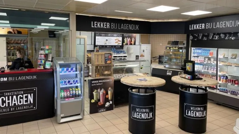 Tankstation medewerker